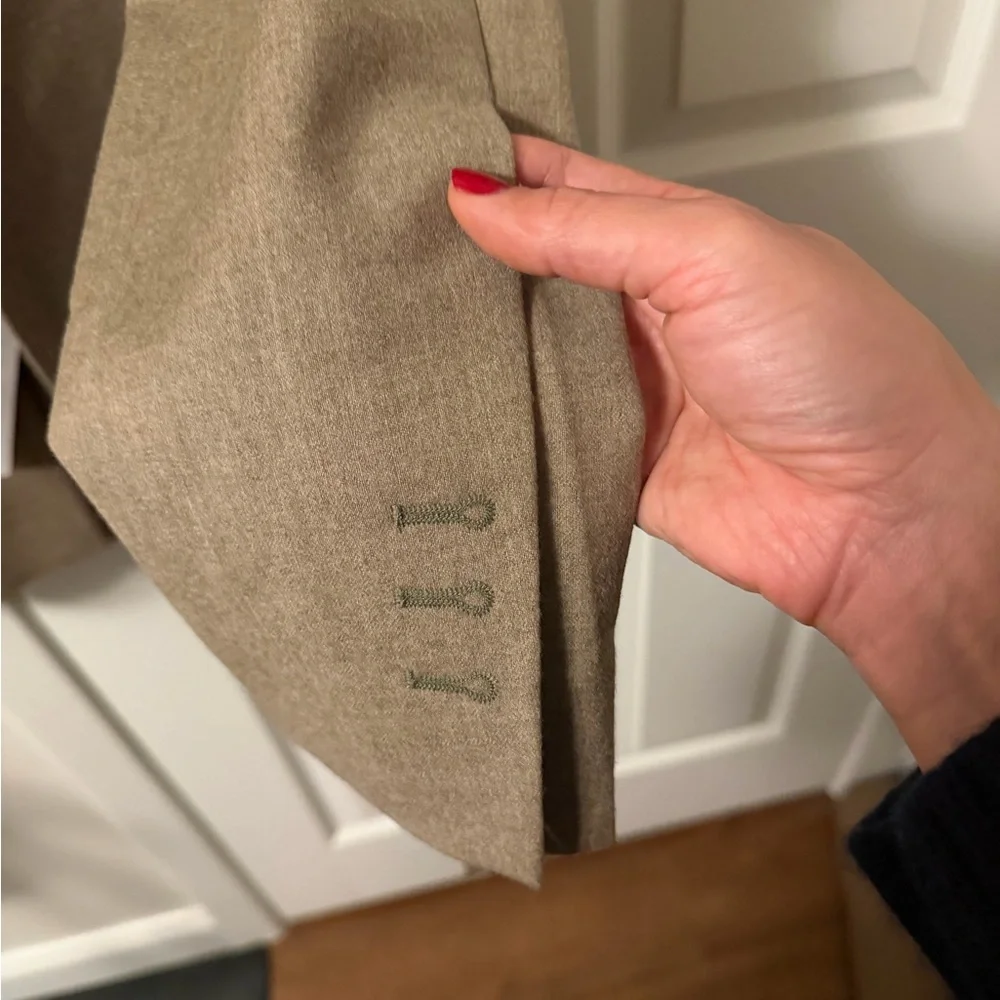 Totême Wool Flannel Blazer NWT Beige 34 Luxury Minimalist - Picture 3 of 8